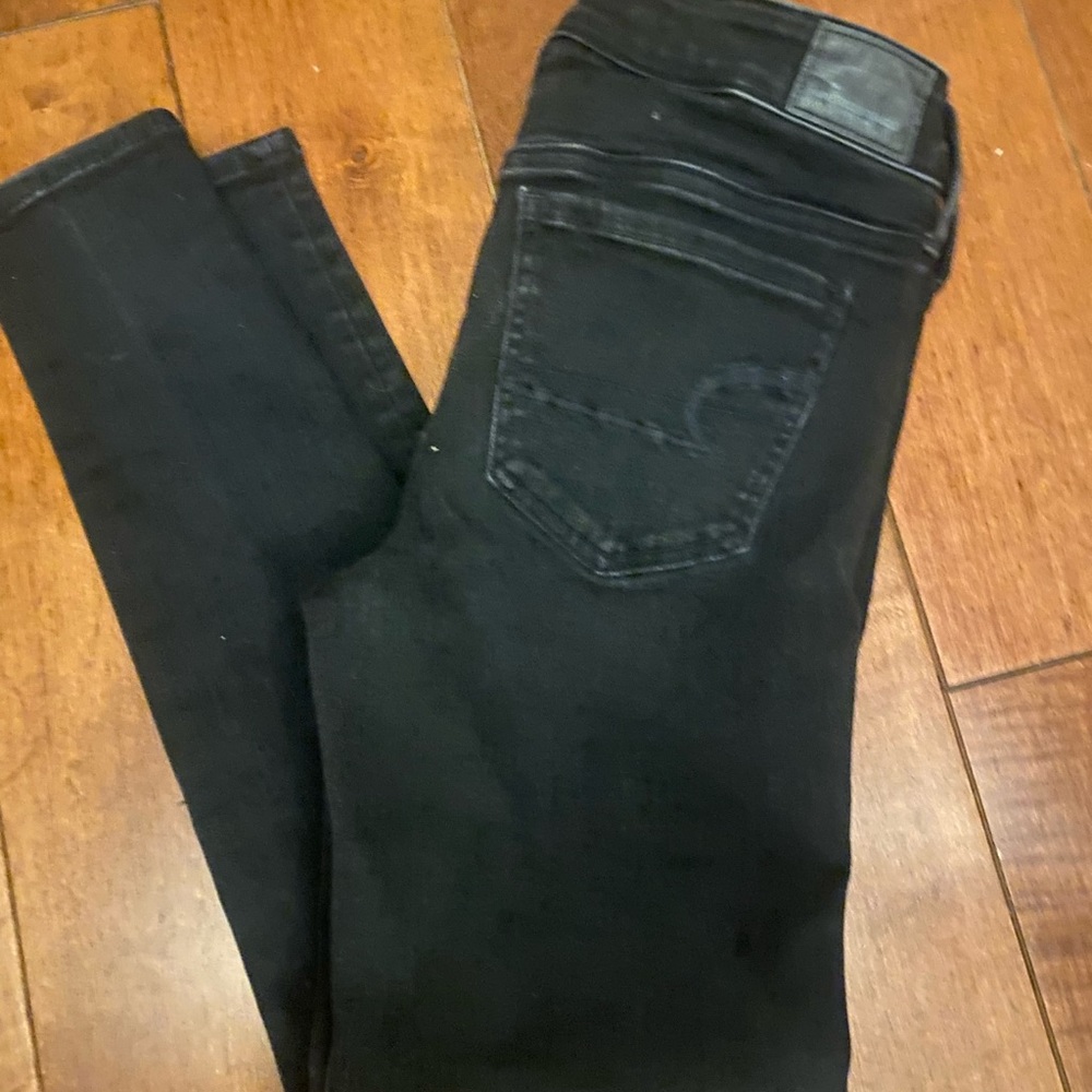 Black American Eagle straight leg jeans
